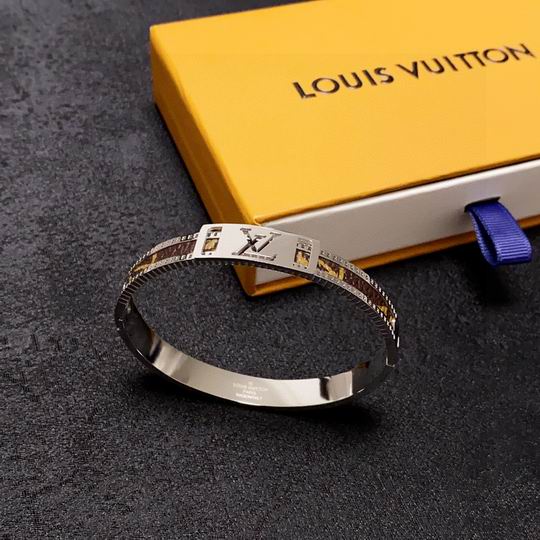 LV Bracelet 11lyh10
